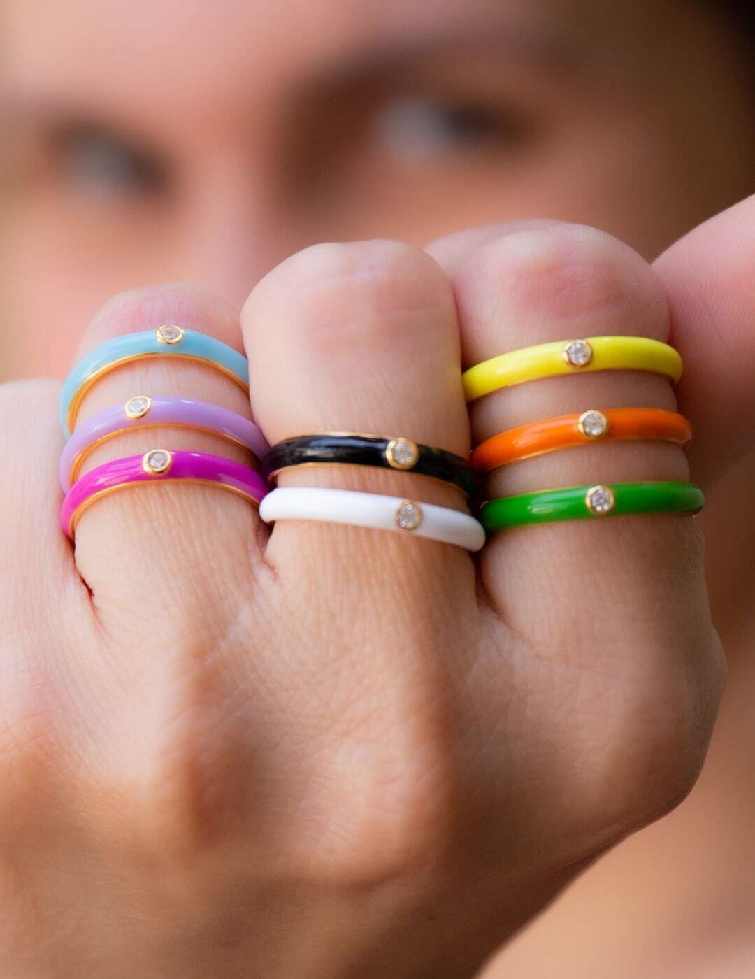 Anello Smaltato Punto Luce