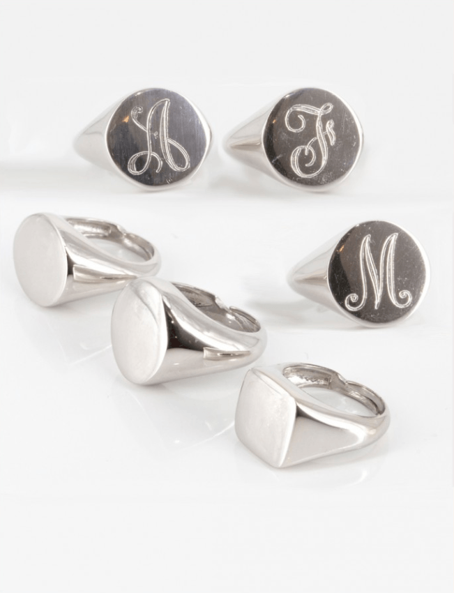 Anello Mignolo in Argento 925 con Incisione Iniziale